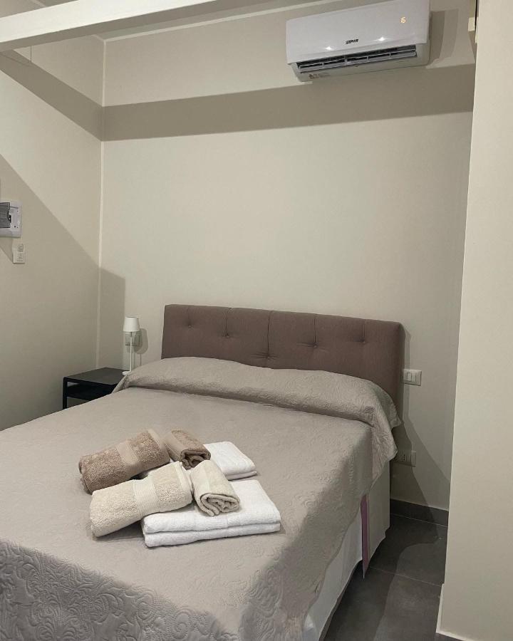 Dante284 Suites&Rooms Palermo Exteriér fotografie